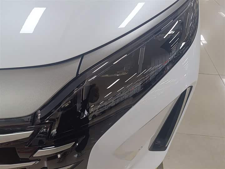 BYD Xia 2025 2025款 DM-i 1.5T 180km 卓越型