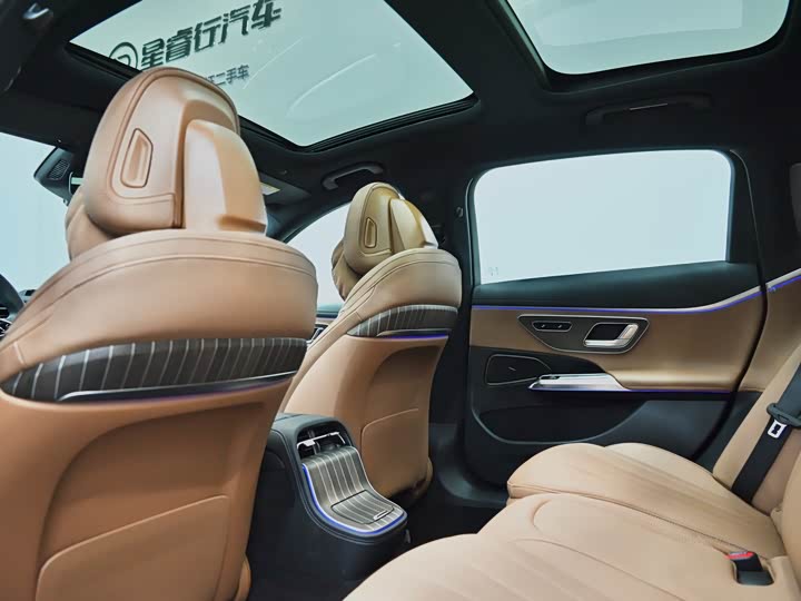 Mercedes-Benz E-Class Hybrid 2024 2024款 E 350 e L 插电式混合动力轿车