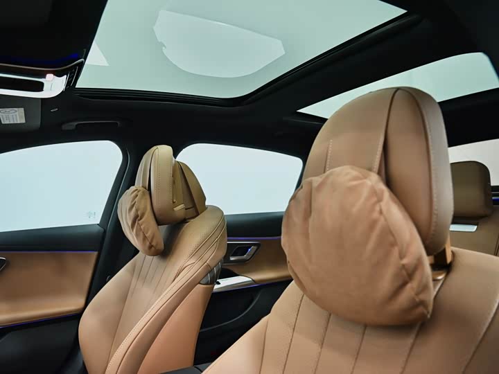 Mercedes-Benz E-Class Hybrid 2024 2024款 E 350 e L 插电式混合动力轿车