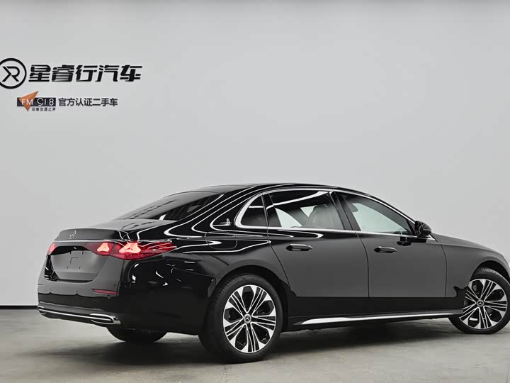 Mercedes-Benz E-Class Hybrid 2024 2024款 E 350 e L 插电式混合动力轿车
