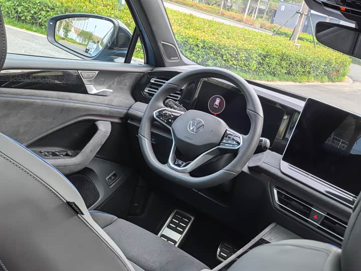 Volkswagen Tiguan L Pro 2024 2024款 PRO 380TSI 四驱R-Line智尊版