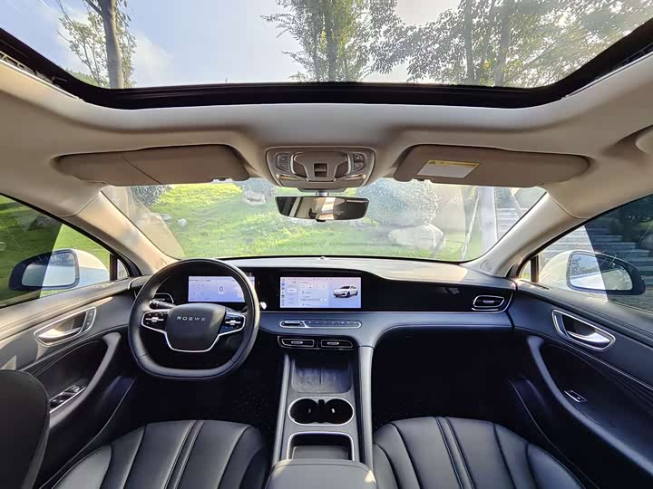 Roewe D7 2023 2023款 DMH 125km 超越版