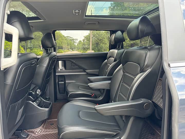 Hyundai Custo 2024 2024款 270TGDi LUX 尊贵版