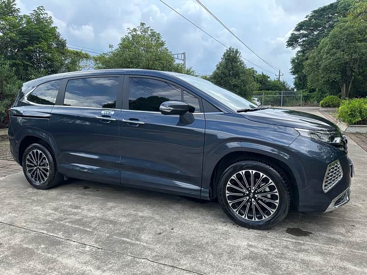 Hyundai Custo 2024 2024款 270TGDi LUX 尊贵版