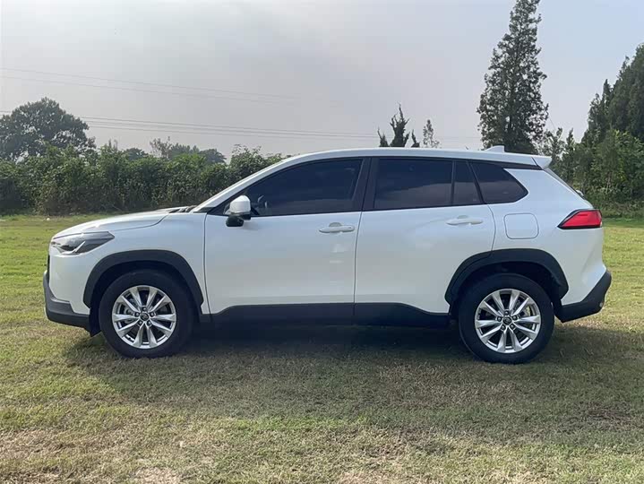 Toyota Corolla Cross 2024 2024款 2.0L 精英版