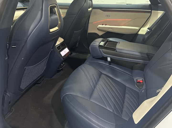 Zeekr 001 2025 2025款 WE版 95kWh 四驱