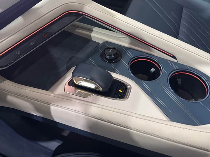 Zeekr 001 2025 2025款 WE版 95kWh 四驱