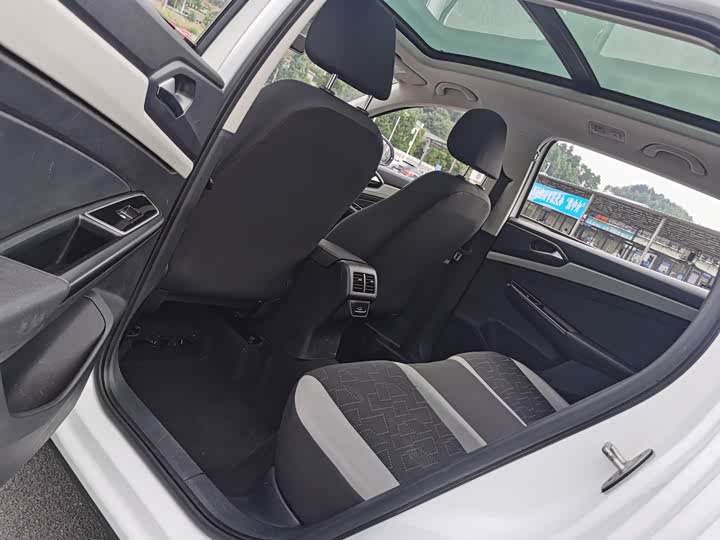 Jetta VS7 2023 2023款 280TSI 自动高光悦享版