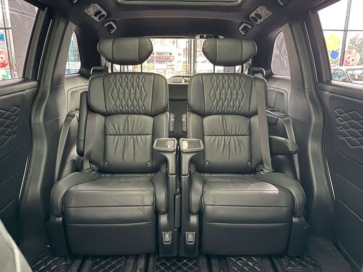 Honda Elysion 2024 2024款 2.0L e:HEV 豪华版