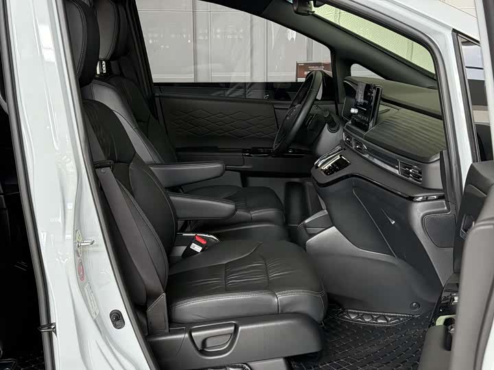 Honda Elysion 2024 2024款 2.0L e:HEV 豪华版