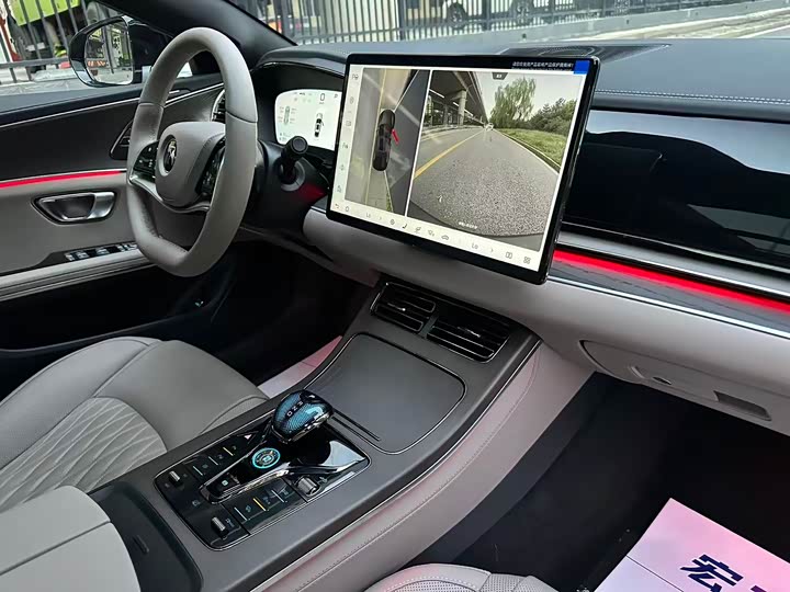 BYD Han 2025 2025款 DM-i 智驾版 125KM激光雷达旗舰型