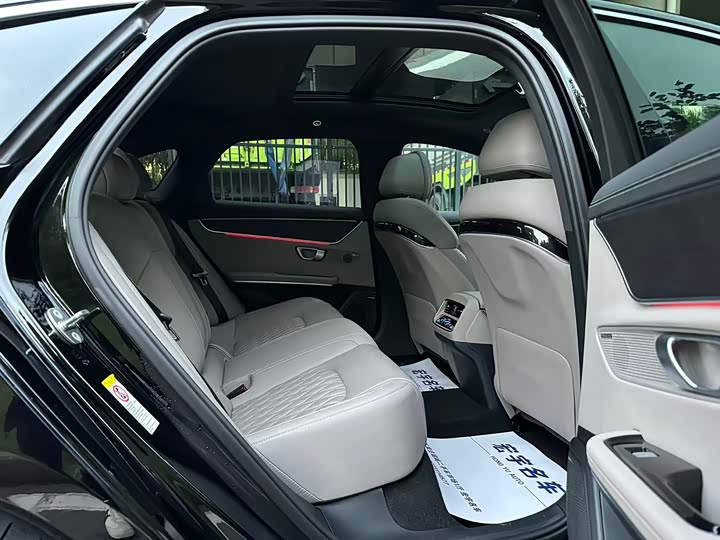 BYD Han 2025 2025款 DM-i 智驾版 125KM激光雷达旗舰型