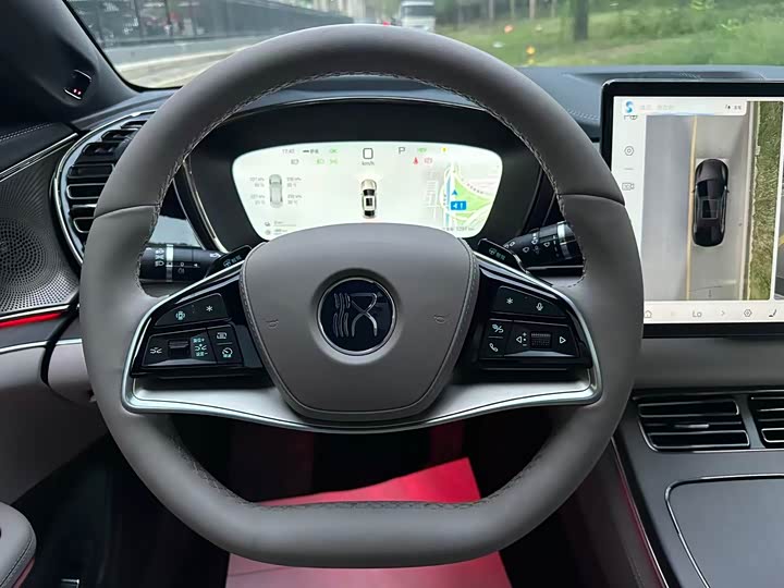 BYD Han 2025 2025款 DM-i 智驾版 125KM激光雷达旗舰型