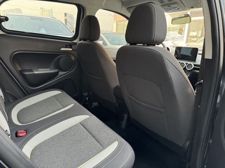 Ora Black Cat 2022 2022款 351km 豪华型 磷酸铁锂