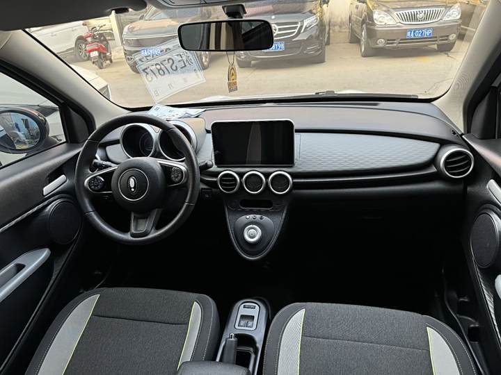 Ora Black Cat 2022 2022款 351km 豪华型 磷酸铁锂