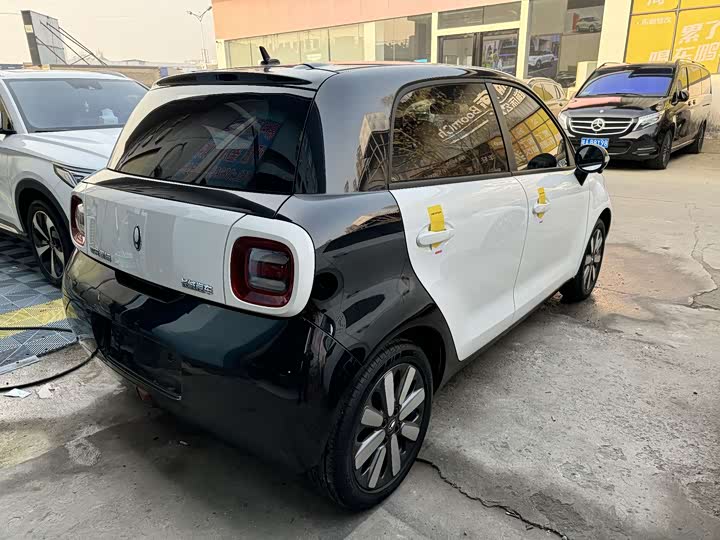 Ora Black Cat 2022 2022款 351km 豪华型 磷酸铁锂