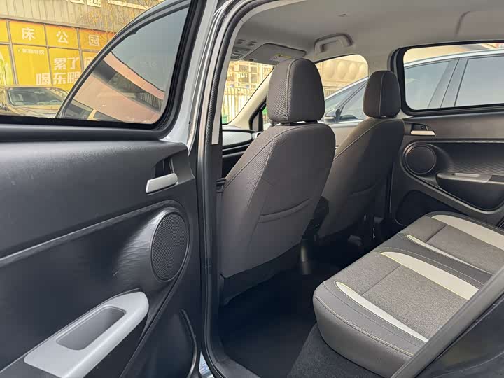 Ora Black Cat 2022 2022款 351km 豪华型 磷酸铁锂