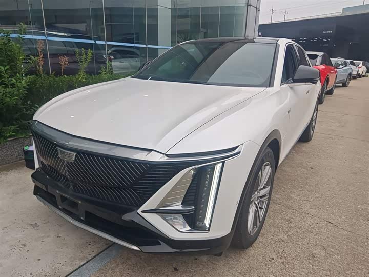 2022 Cadillac Lyriq