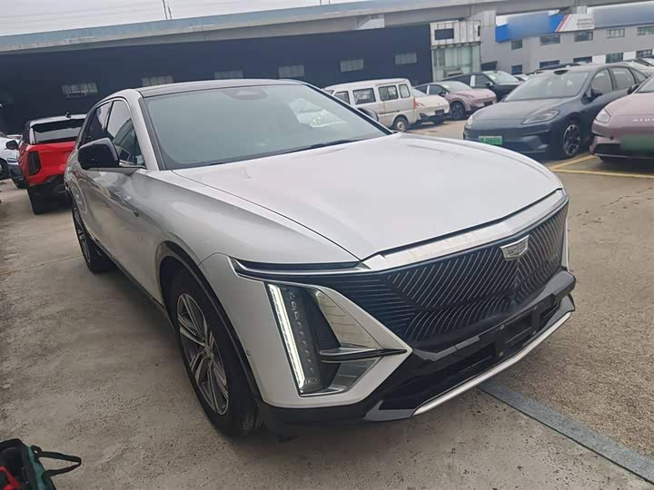 2022 Cadillac Lyriq