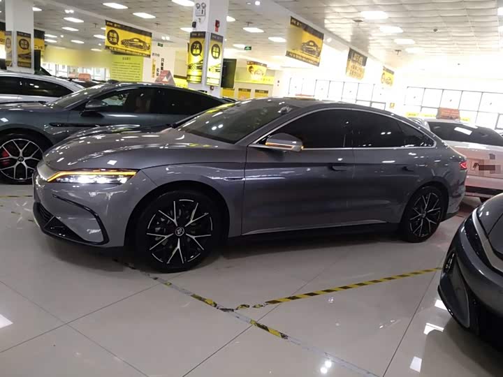 2025 BYD Han