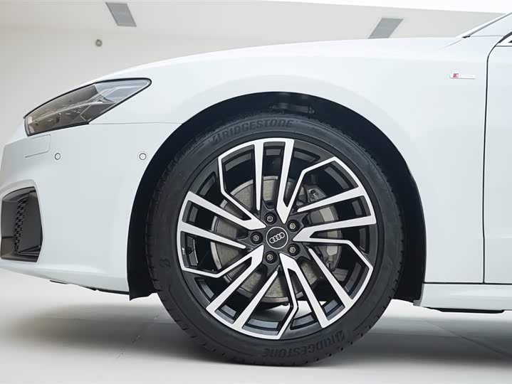 Audi A7 2025 2025款 45 TFSI 臻选型