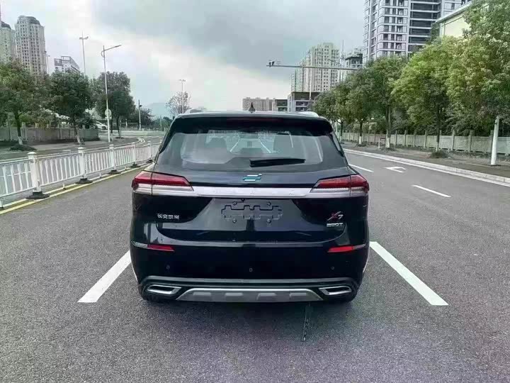 Changan Oshan X7 2021 2021款 1.5T 自动尊享型