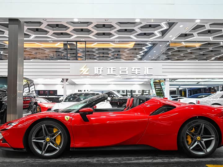Ferrari SF90 2021 2021款 3.9T V8 Spider