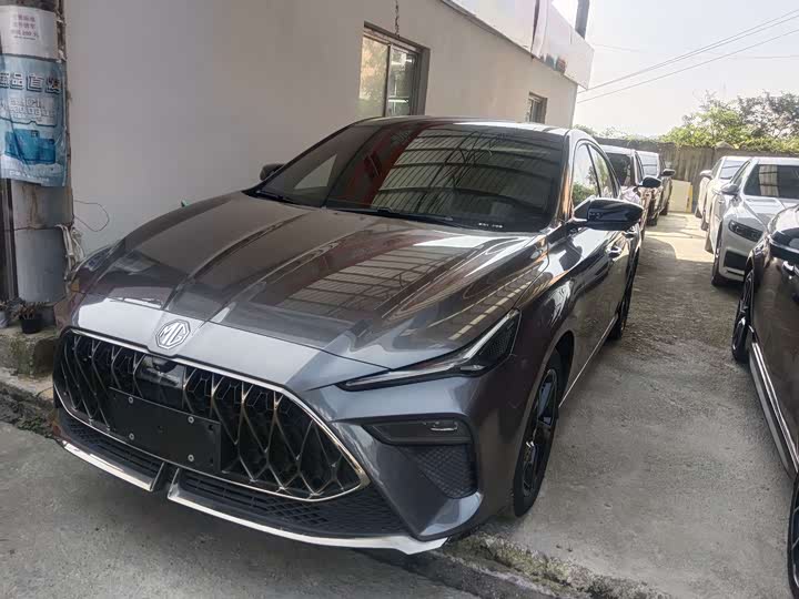 MG Motor 5 Scorpio 2022 2022款 1.5T Trophy运动旗舰版