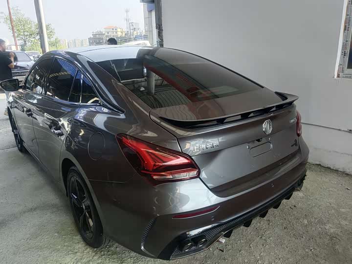 MG Motor 5 Scorpio 2022 2022款 1.5T Trophy运动旗舰版