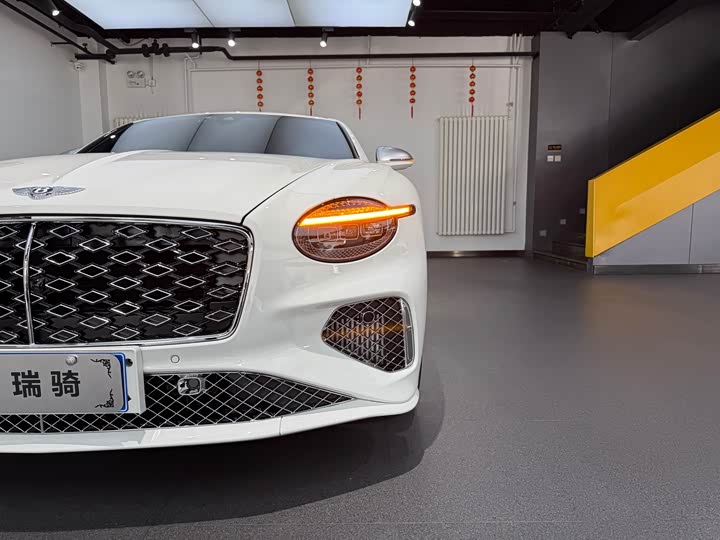 Bentley Continental GT Hybrid 2025 2025款 GT Mulliner版