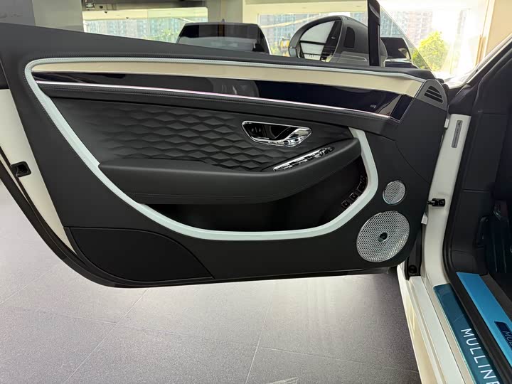 Bentley Continental GT Hybrid 2025 2025款 GT Mulliner版