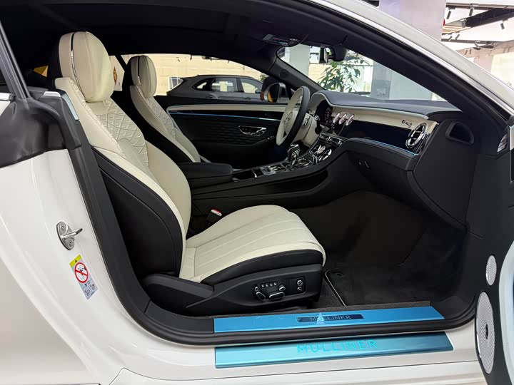 Bentley Continental GT Hybrid 2025 2025款 GT Mulliner版