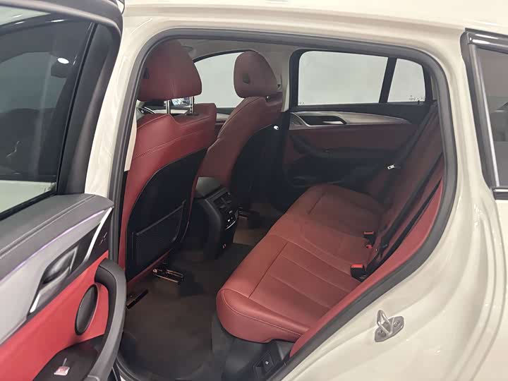 BMW X4 2022 2022款 xDrive 25i M运动套装