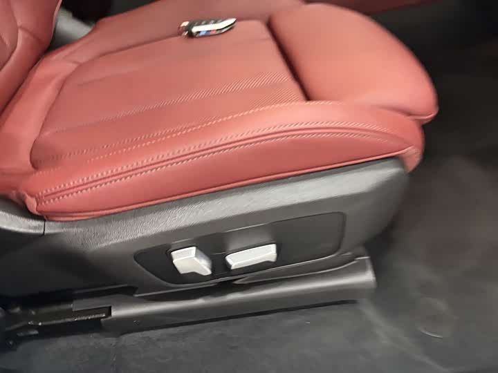 BMW X4 2022 2022款 xDrive 25i M运动套装