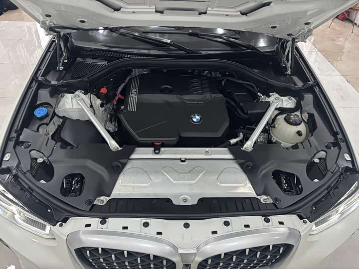 BMW X4 2022 2022款 xDrive 25i M运动套装