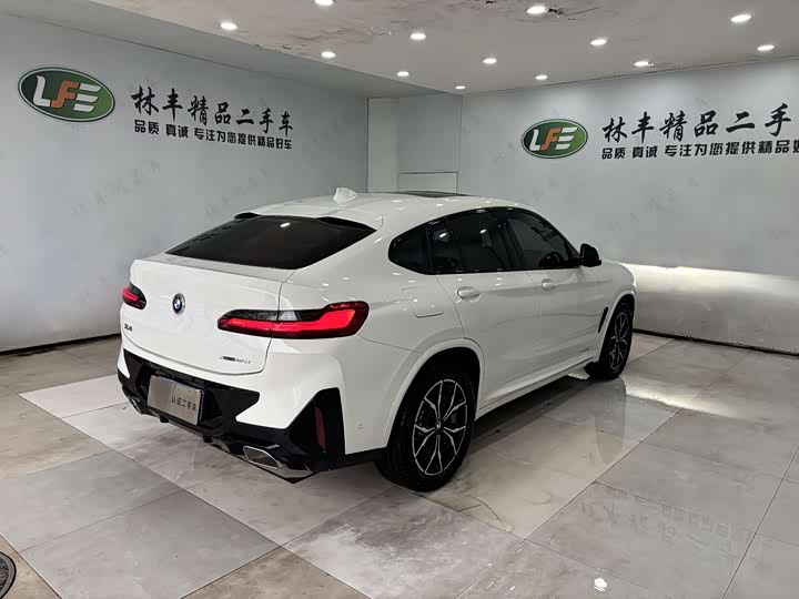 BMW X4 2022 2022款 xDrive 25i M运动套装