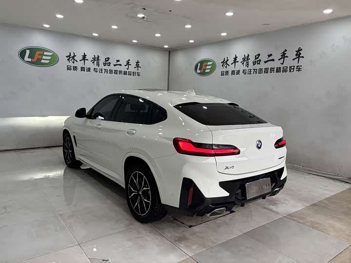 BMW X4 2022 2022款 xDrive 25i M运动套装