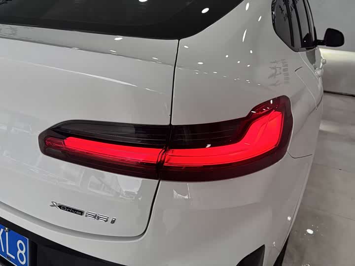 BMW X4 2022 2022款 xDrive 25i M运动套装