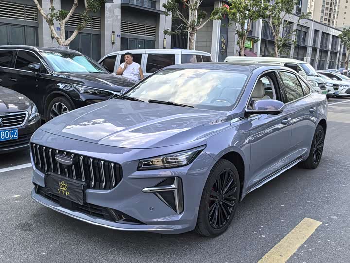 Geely Preface L 2024 2024款 油混 1.5TD 天宫版