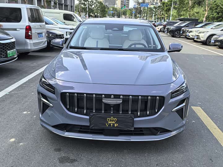 Geely Preface L 2024 2024款 油混 1.5TD 天宫版