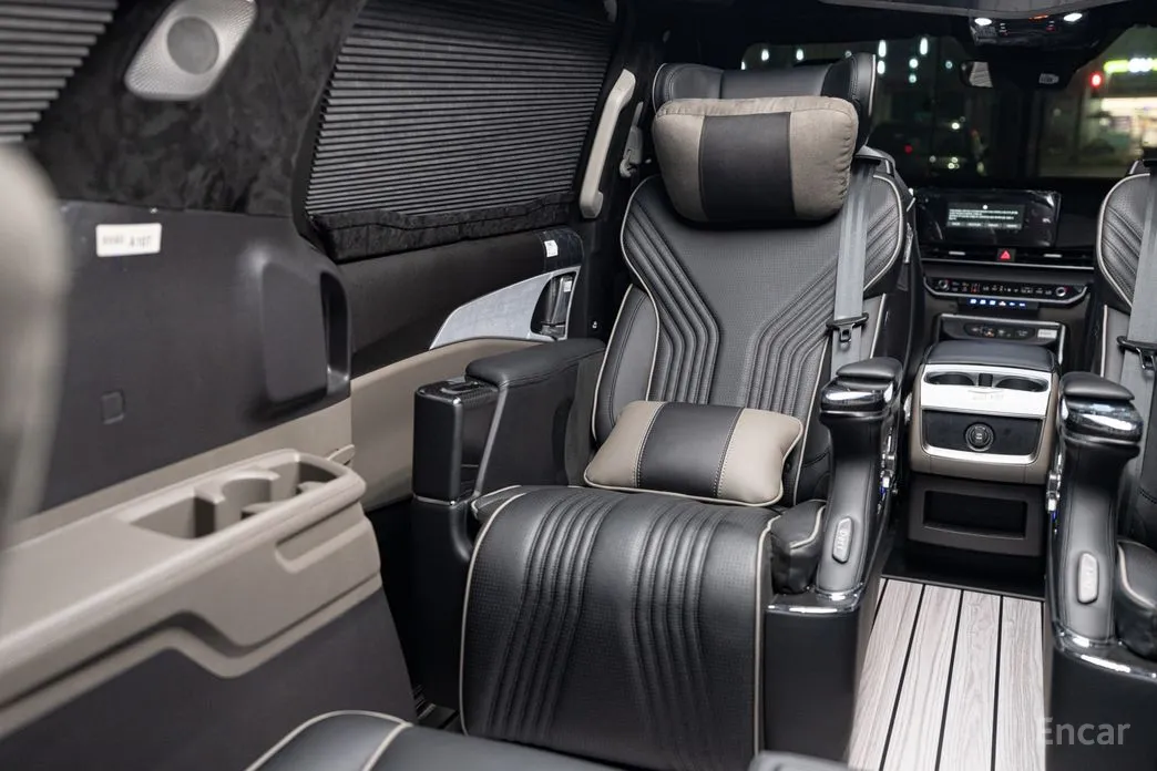 Kia Carnival 2023 Gasoline 9-Seater Hi Limousine (7-seater Limousine(Special vehicle)