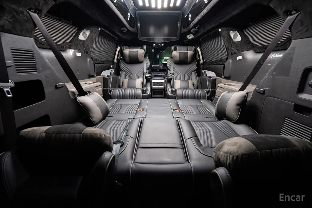 Kia Carnival 2023 Gasoline 9-Seater Hi Limousine (7-seater Limousine(Special vehicle)