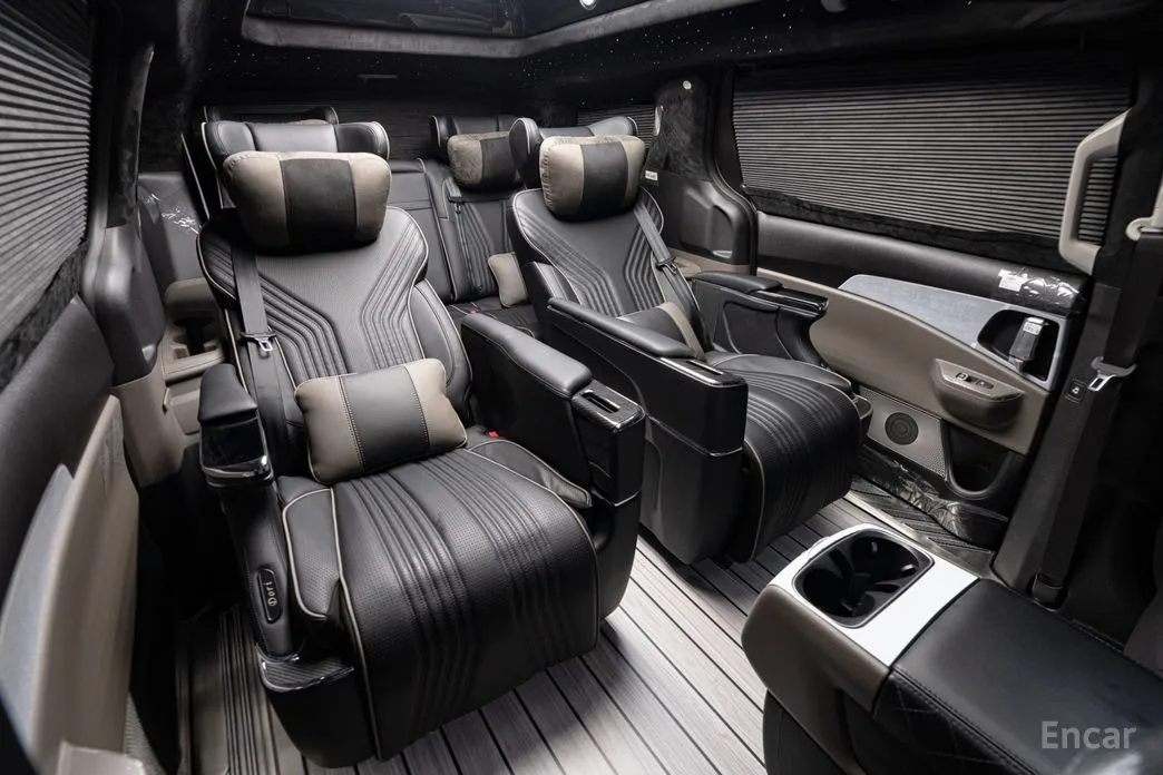 Kia Carnival 2023 Gasoline 9-Seater Hi Limousine (7-seater Limousine(Special vehicle)