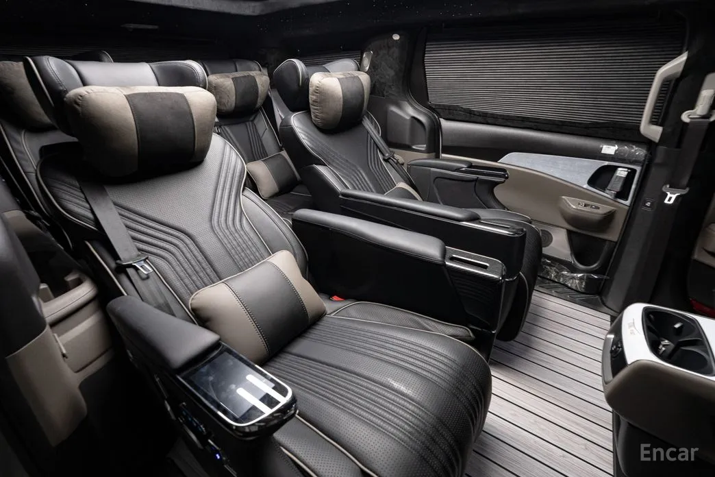 Kia Carnival 2023 Gasoline 9-Seater Hi Limousine (7-seater Limousine(Special vehicle)