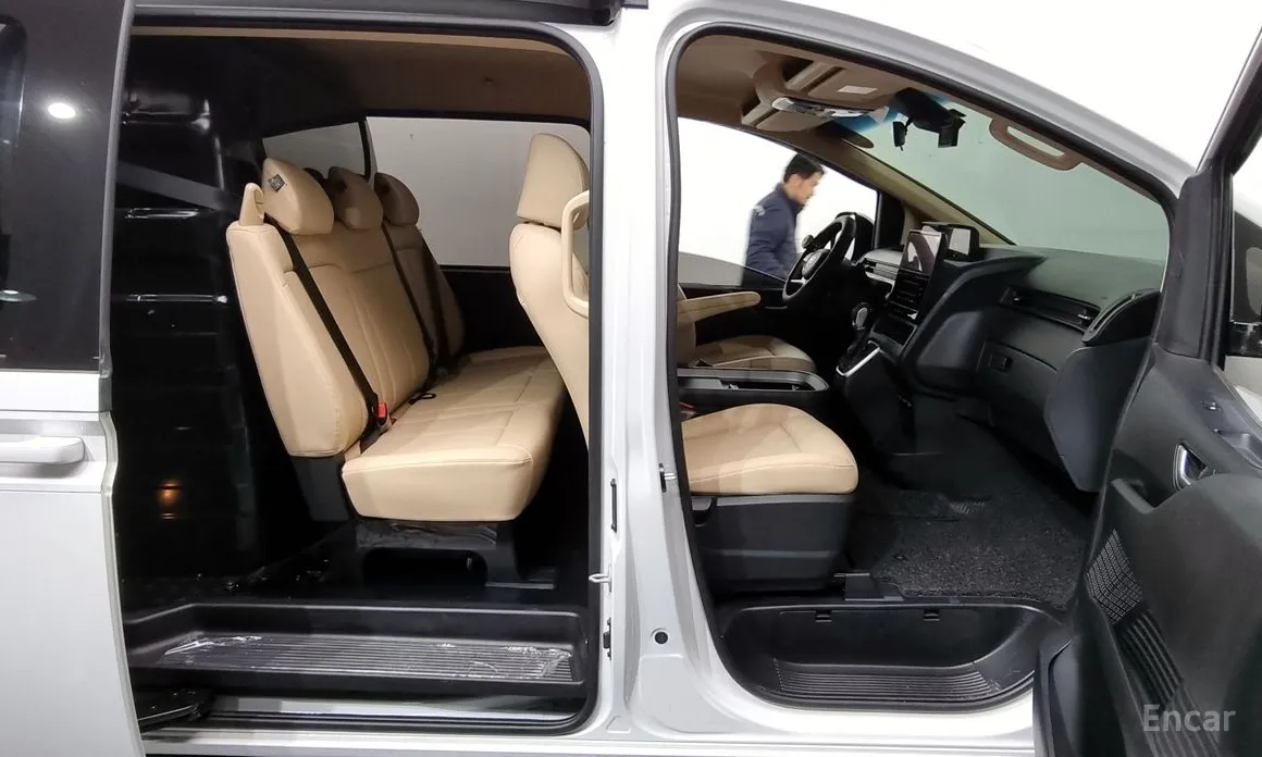 Hyundai Staria 2021 L3.5 Cargo 5-Seater