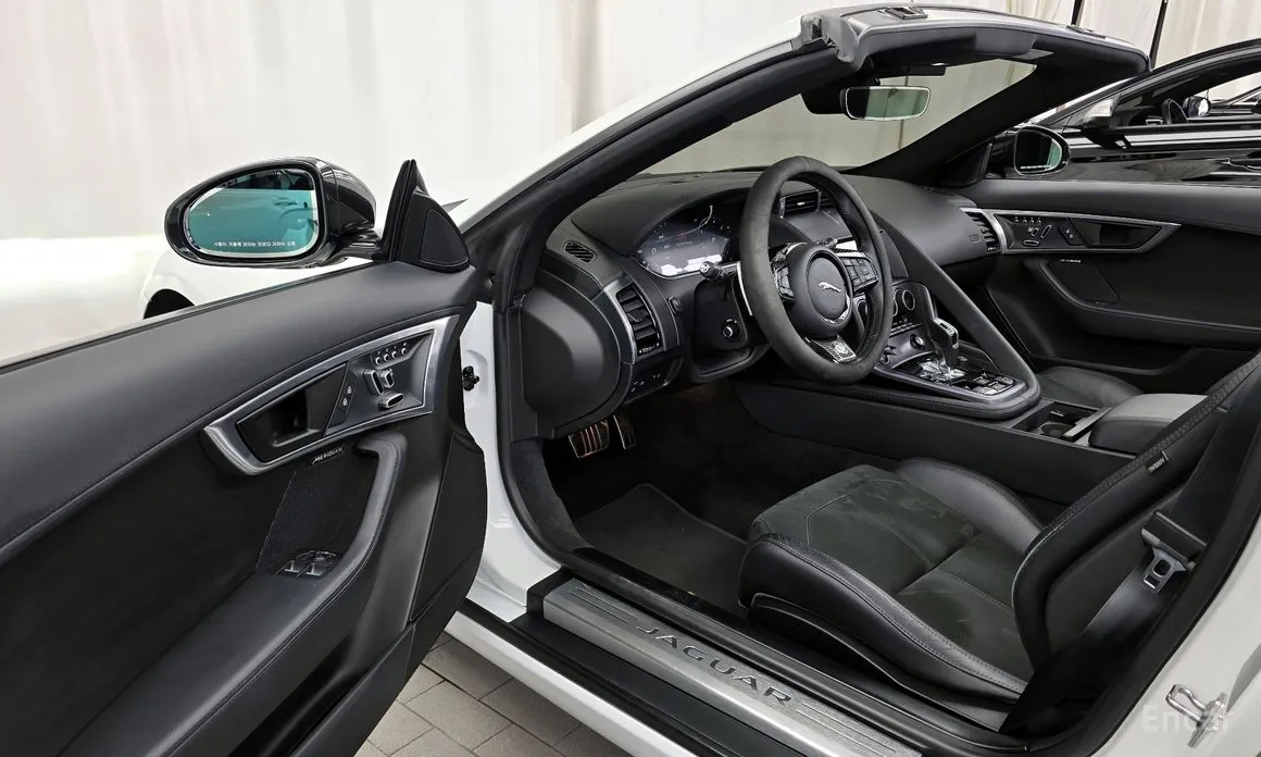 Jaguar F-Type 2013 P300 Convertible