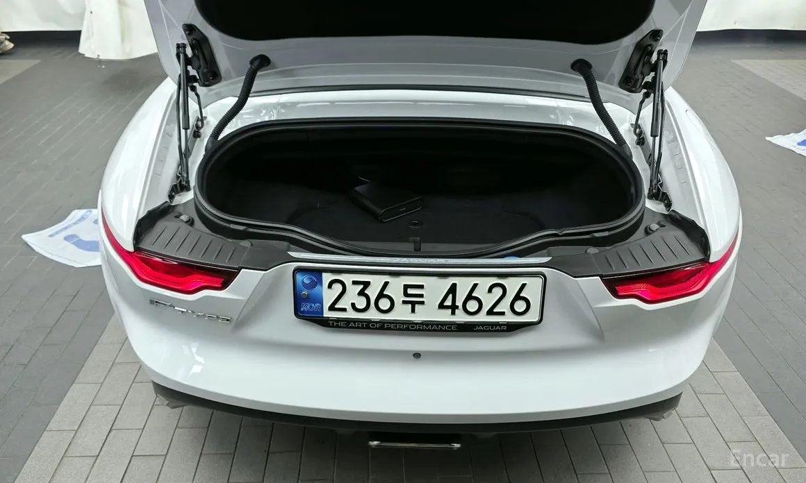 Jaguar F-Type 2013 P300 Convertible