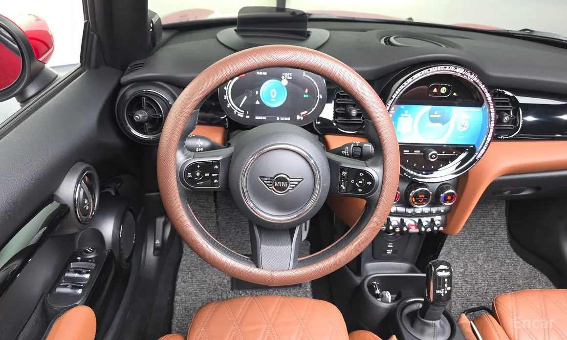 Mini Cooper Convertible 2001 Classic Launch Pack