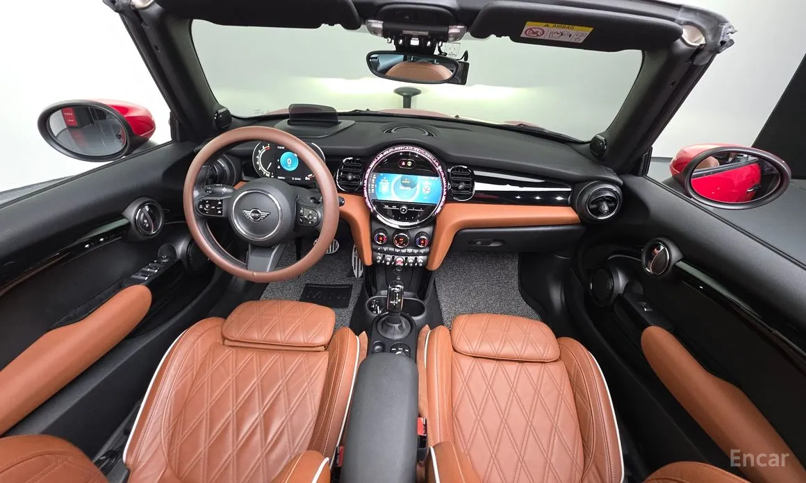 Mini Cooper Convertible 2001 Classic Launch Pack