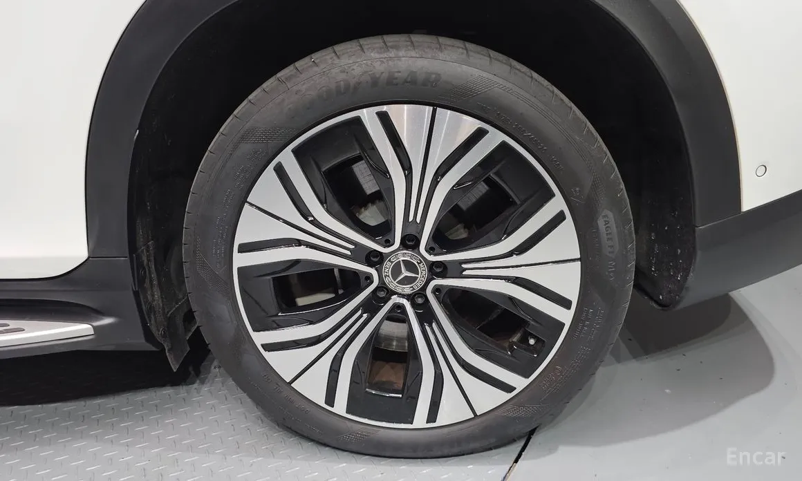 2023 Mercedes-Benz EQE